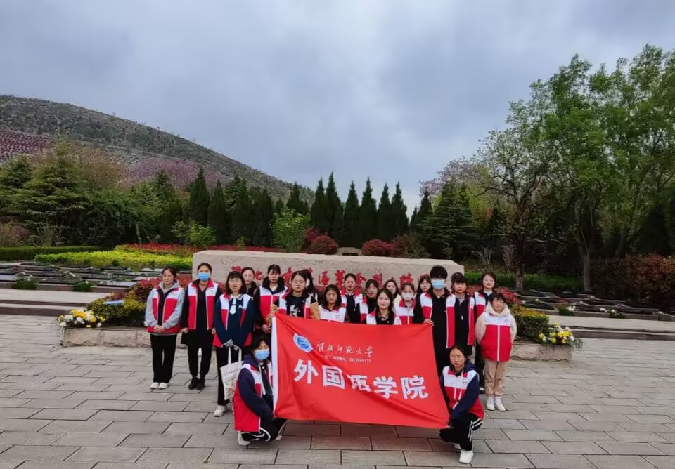 98b7cdca3c60422f8e20d02f0990c55a.jpg 98b7cdca3c60422f8e20d02f0990c55a.jpg